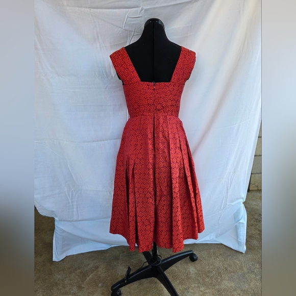 Ann Louise Roswald - Red Silk Dress w/ pockets - Size UK 10/US 4-6 - Picture 6 of 11